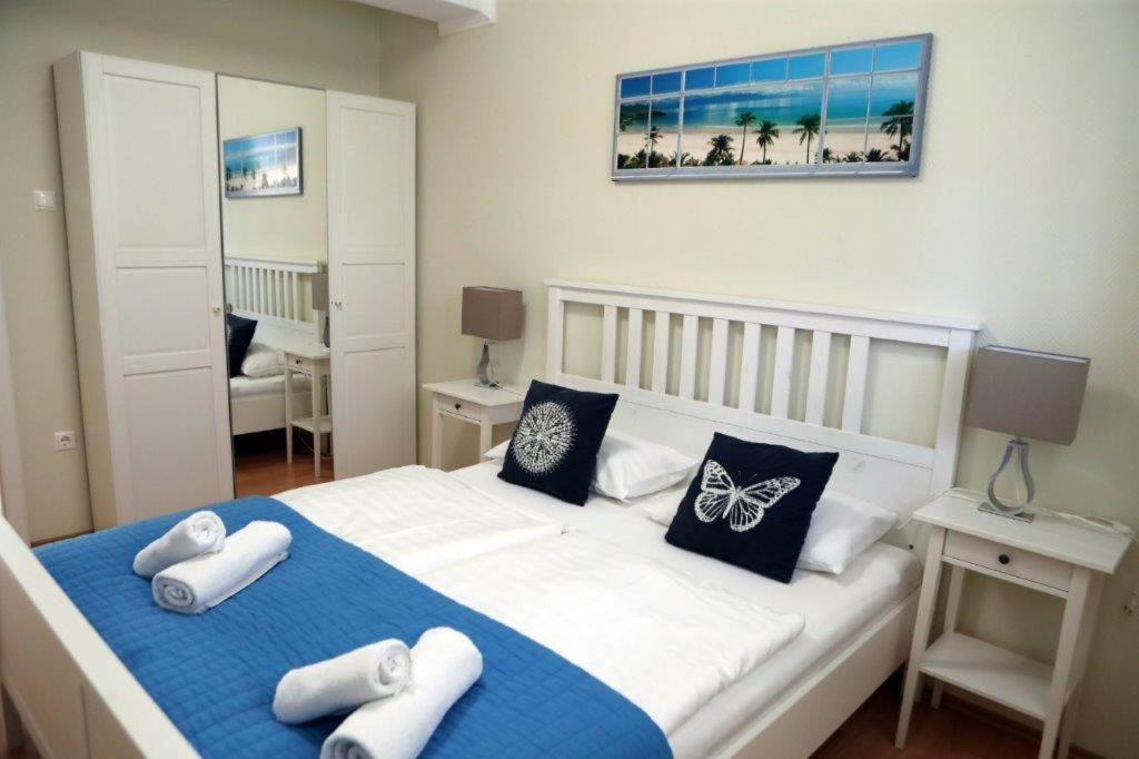 Rev Apartman 蒂豪尼 外观 照片