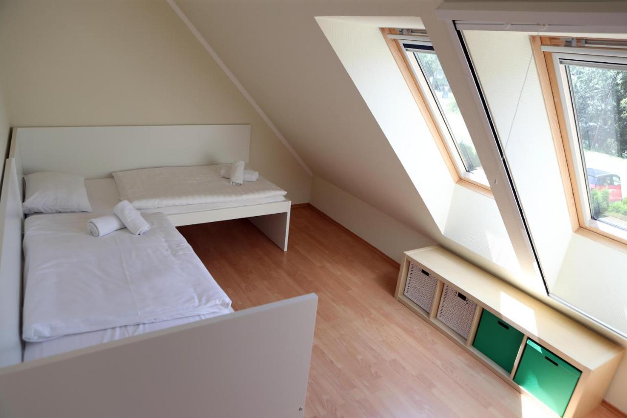Rev Apartman 蒂豪尼 外观 照片